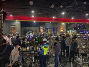 Tekan Peredaran Narkoba, Ditresnarkoba Polda Kepri dan TNI Razia Tempat Hiburan Malam