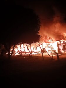 Dua Rumah Panggung di Parsarmaan Terbakar Rata dengan Tanah