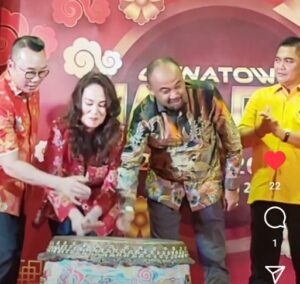 Rajut Kebersamaan dan Keberkahan Melimpah, Cen Sui Lan Buka Festival Imlek 2023
