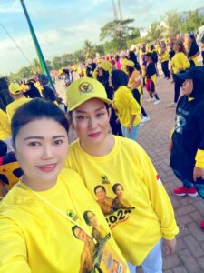 Ribuan Warga Batam Antusias Senam Zumba Bersama Cen Sui Lan