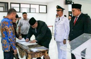 Bupati Paluta Minta Pejabat Tunjukkan Kemampuan