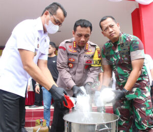 Ngeri… Batam Dibombardir Narkotika, Polresta Barelang Musnahkan Sabu 23,4 Kg