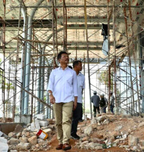 Rudi Tinjau Pembangunan Gedung VVIP Bandara Hang Nadim