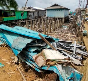 Sahabat Inspirasi Batam Bantu Korban Puting Beliung Pulau Kasu