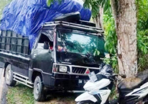 Mahasiswi di Boncengan Tewas Ditabrak Pick Up