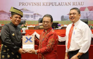 Ada Kenaikan Rp307,7 Miliar, APBD Perubahan Kepri 2023 Disahkan Rp4,459 Triliun