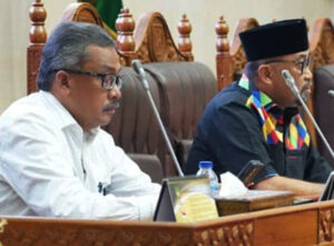 Sampaikan Tanggapan Ranperda APBD 2024, Optimalkan PAD dengan Sistem Digitalisasi