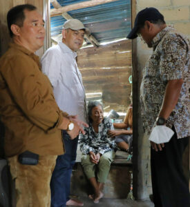 Sudirman Saad Temui Nenek Amlah