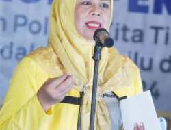 Dewi Ansar Motivasi Perempuan Harus Melek Politik