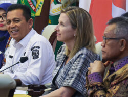 PricewaterhouseCoopers Studi Kelayakan Pengembangan Pelabuhan Kuala Riau