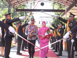 AKBP Fadli Disambut Pedang Pora