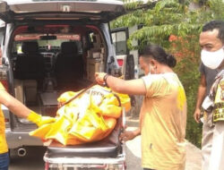 Jockey Burung Kicau Membusuk di Kamar Kosnya