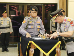 Kapolri Pimpin Sertijab Brigjen Yan Fitri Kapolda Kepri Gantikan Irjen Tabana