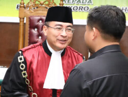 Cak Nur Minta Ketua Pengadilan Negeri yang Baru Dilantik, Layani Masyarakat dengan Adil