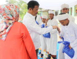 Wako Salurkan 5.400 Paket Sembako di Kecamatan Lubukbaja