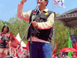 Mahfud Kampanye di Batam, Fokus Enstaskan Kemiskinan