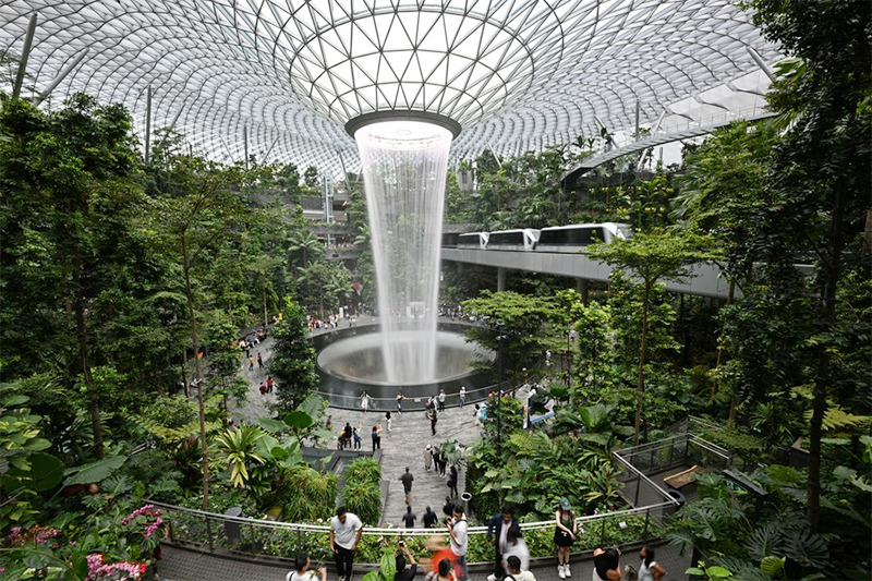 Bandara Changi Singapura Catat 16,5 Juta Penumpang Kuartal Pertama 2024