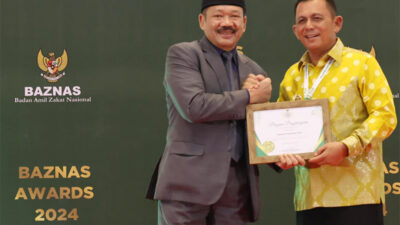 Ansar Terima Anugerah Baznas Award 2024