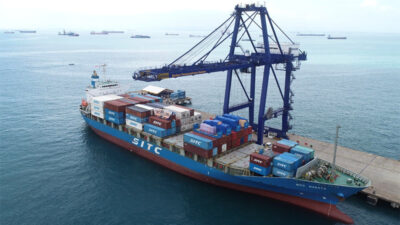 Volume Peti Kemas Terminal Batuampar Meningkat 10 Persen