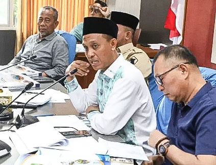 Pansus LKPj Walikota Batam, Undang Kadis Pendidikan dan Kadis Kesehatan