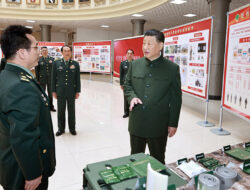 Xi Jinping Sidak Perawatan Medis Universitas Kedokteran Angkatan Darat