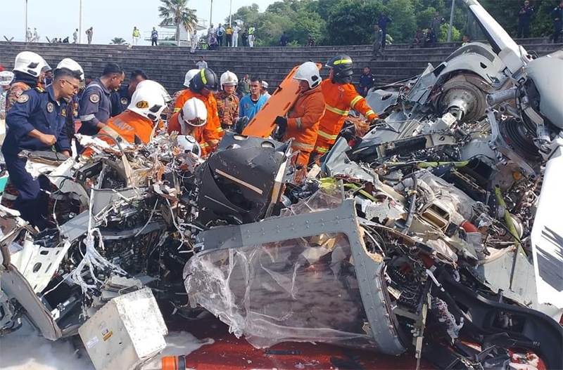 Helikopter Tabrakan, 10 Orang Tewas di Perak