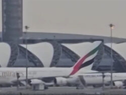 1 Tewas dan 30 Luka-Luka Setelah Pesawat Singapore Airlines Alami Turbulensi Parah