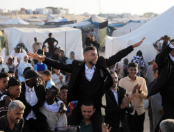 Melihat Lebih Dekat Perhelatan Nikah Massal di Jalur Gaza