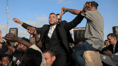 Melihat Lebih Dekat Perhelatan Nikah Massal di Jalur Gaza