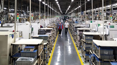 Sektor Manufaktur Elektronik China Catat Ekspansi Berkat Produksi dan Ekspor yang Kuat