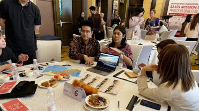 Sandiaga Uno Harapkan Peningkatan Jumlah Wisatawan China ke Indonesia