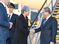 PM China Tiba di Australia untuk Kunjungan Resmi