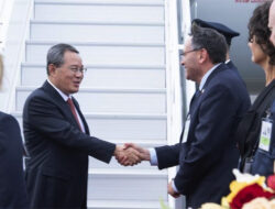 PM China Tiba di Selandia Baru, Bahas Kemitraan Strategis Komprehensif