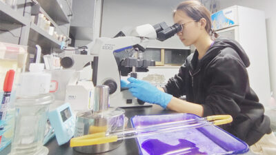 Perjalanan Luar Biasa Mahasiswi Malaysia Jelajahi Ilmu Biologi di China