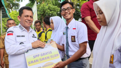 Program Gubernur Ansar Gratiskan SPP untuk Anak-Anak SMA/SMK dan SLB Terealisasi