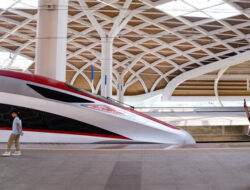 Sembilan Bulan Beroperasi, Kereta Cepat Jakarta-Bandung Telah Angkut 4 Juta Penumpang