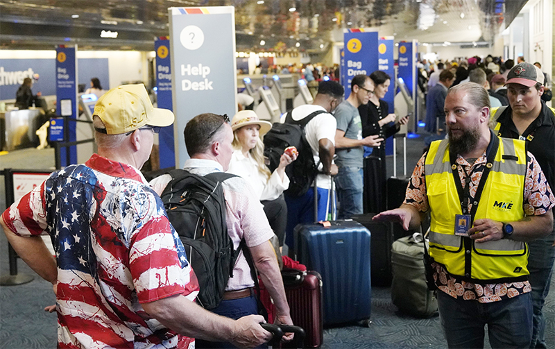 Gangguan IT Global, Maskapai AS Alami Penundaan dan Pembatalan Besar-Besaran