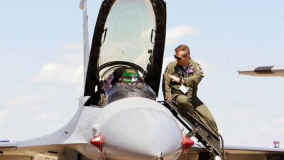 Zelensky Konfirmasi Sejumlah Jet Tempur F-16 Tiba di Ukraina