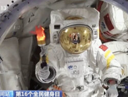 Taikonaut Gelar “Olimpiade” Tiruan di Stasiun Luar Angkasa China