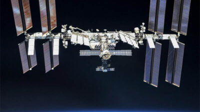 Kosmonaut Rusia Pecahkan Rekor Tinggal Terlama di ISS