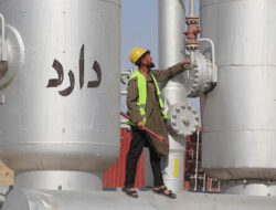 Afghanistan Ekstrak 1.300 Ton Minyak Mentah Setiap Hari