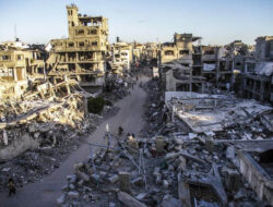 Perjuangan Pengungsi Palestina Bertahan Hidup di Tengah Gencarnya Serangan Israel di Gaza