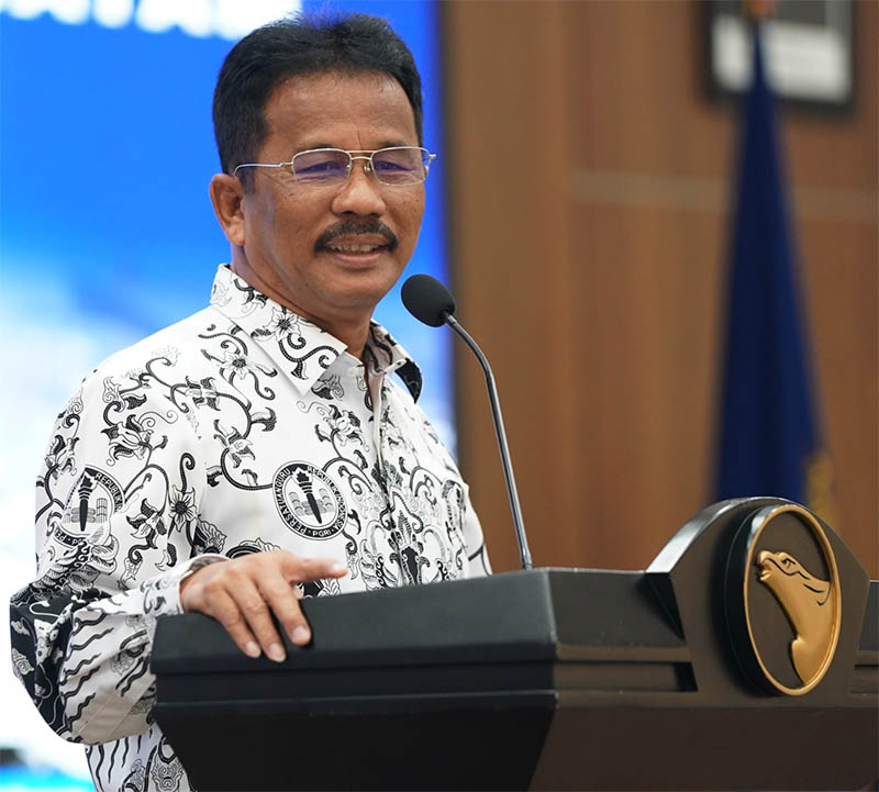 Kembali Masuk Kantor, Rudi Dengarkan Laporan Kinerja Sekaligus Silaturahmi dengan Pegawai