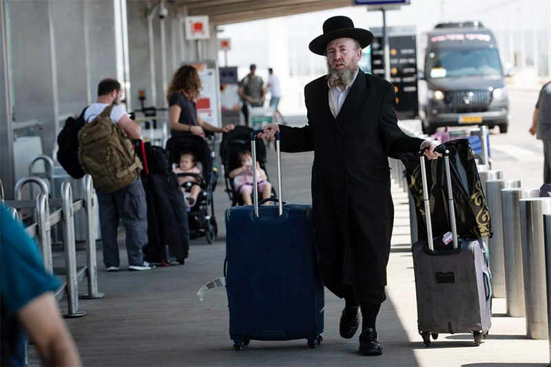 Lalu Lintas Penumpang di Bandara Ben Gurion Israel Anjlok 34 Persen pada 2024