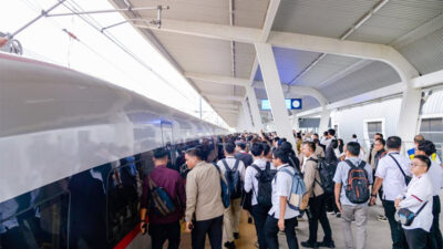 Stasiun Whoosh Karawang Beroperasi