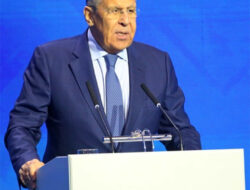 Menlu Rusia Sebut Moskow Bersikap Realistis Terkait Krisis Ukraina