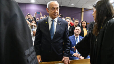 Netanyahu Bersaksi di Pengadilan Kasus Korupsinya