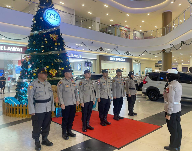 Pertebal Pengamanan Tempat Keramaian, Polda Kepri Kerahkan 100 Personel Operasi Lilin Seligi 2024