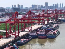 Throughput Kargo Pelabuhan Utama di Sungai Yangtze Bakal Tembus 4 Miliar Ton untuk Kali Pertama