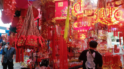 Tahun Baru Imlek Tawarkan Peluang Bisnis bagi Pedagang yang Merantau di Jakarta